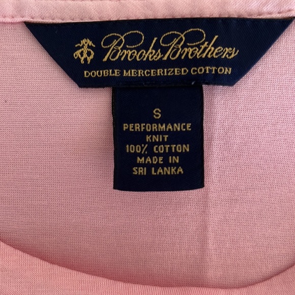 - EUC Brooks Brothers tshirt - Picture 9 of 10